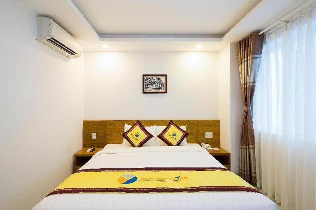 Majestic Star Hotel На Транг Екстериор снимка