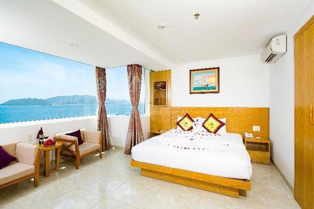 Majestic Star Hotel На Транг Екстериор снимка